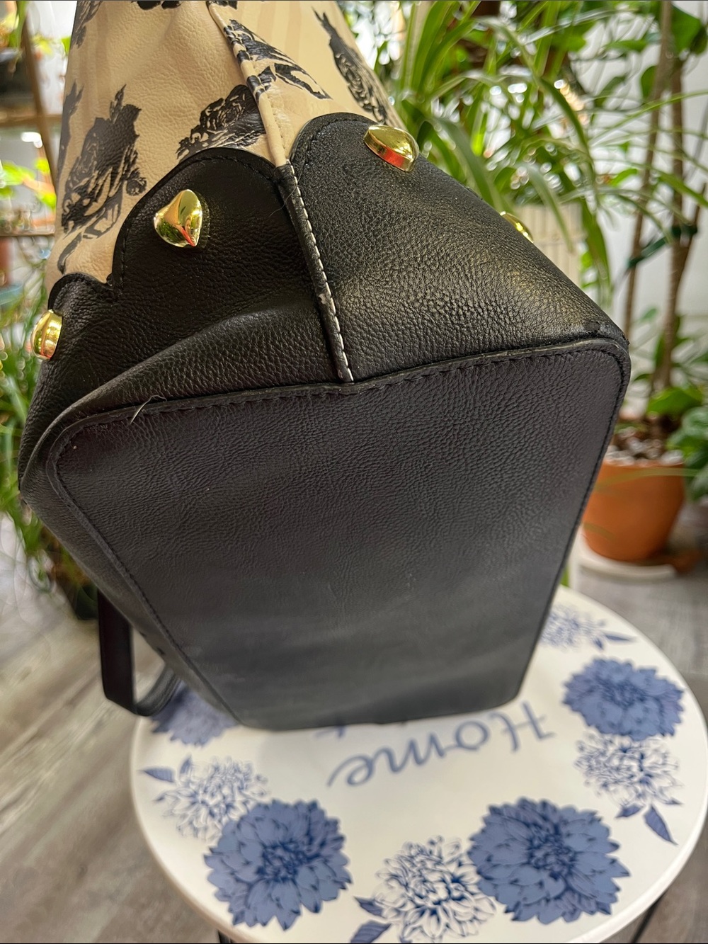 Betsey Johnson tote cream/black - Picture 5 of 12